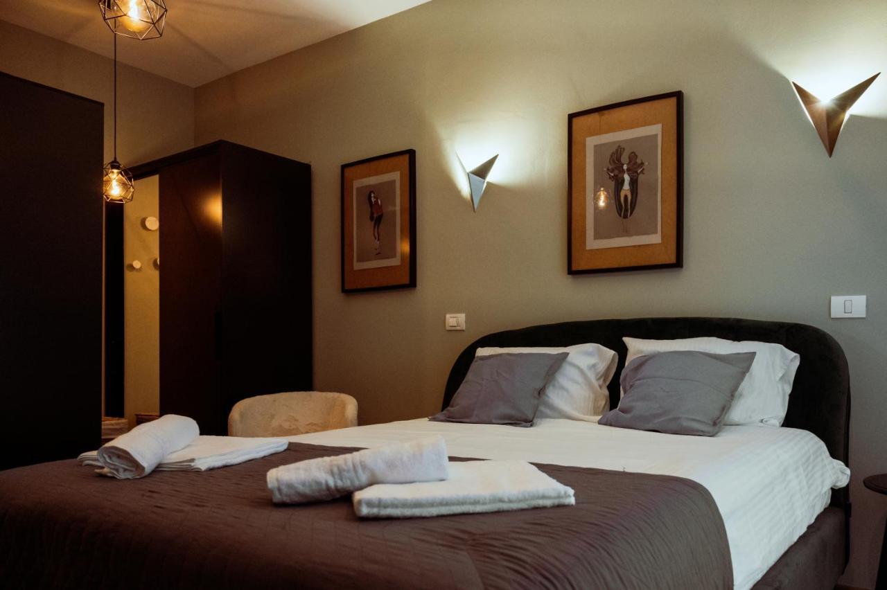 Corner Apartment Bukarest